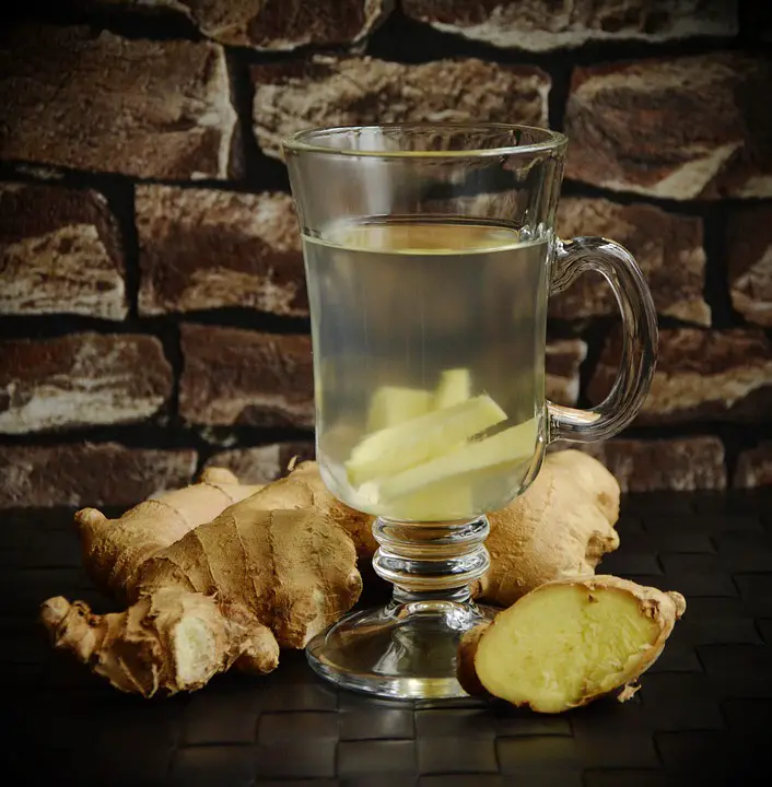 4. ginger tea - 5 Fast Healing Foods For Sore Throat