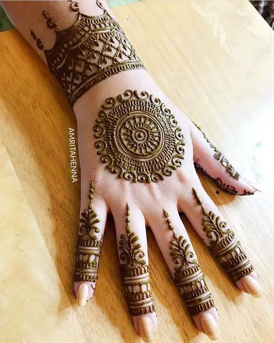 21 Classic Round Mehndi Designs You Should Try In 2020 – Lifestyle