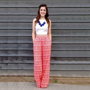 Printed High Waist Pants With Solid Crop top 