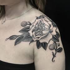 Rose Shoulder Tattoo Ideas