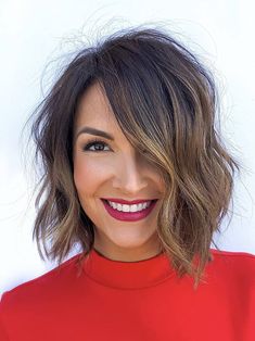Textured Lob haircuts for fat face