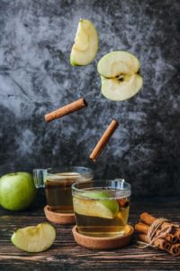 Apple cider vinegar rinse