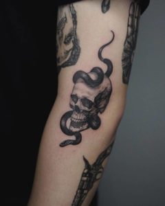 Skull And Snake Tattoo Designs