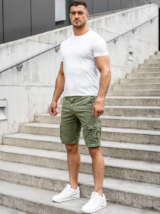 What to wear with green cargo shorts
