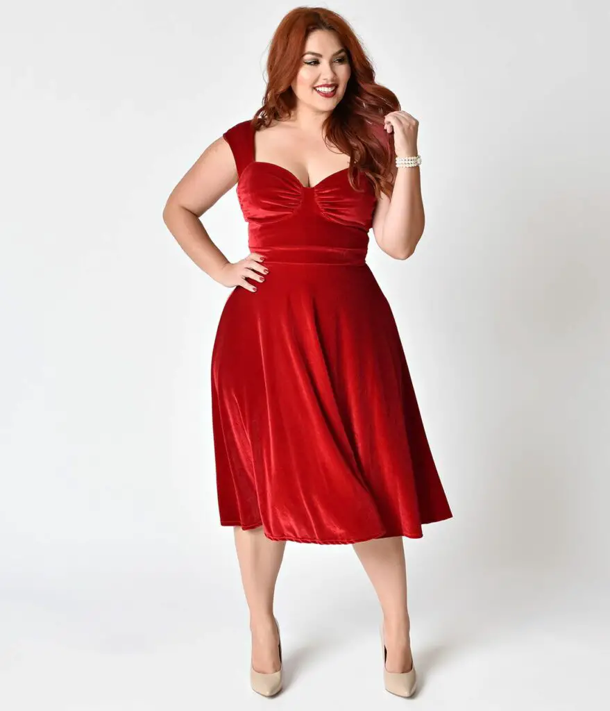 Red Velvet Plus Size Knee Length Dress