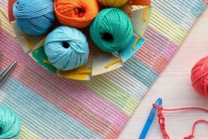 Knitting Vs Crocheting