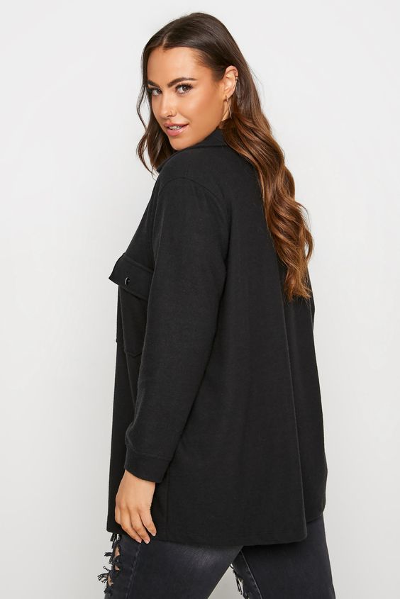 Solid Black Plus Size Shacket Outfit