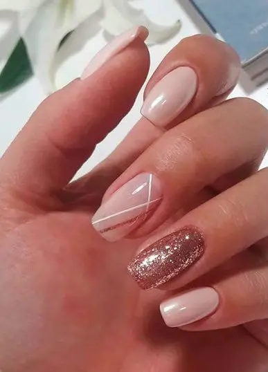 Nude And Gold Squoval Gel Nails 