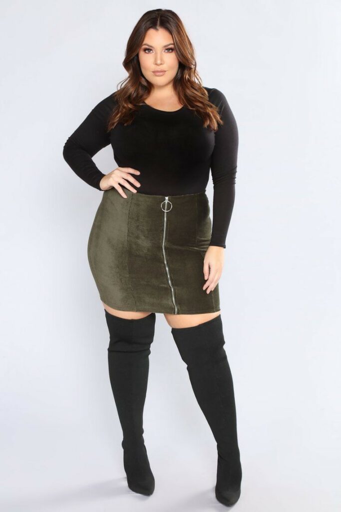 Plus Size Mid Length Skirt With Knee Length Boots