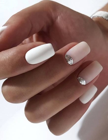 Short Squoval Nails With Silver Detailing