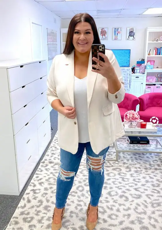 Plus Size Blazer With Ripped Jeans