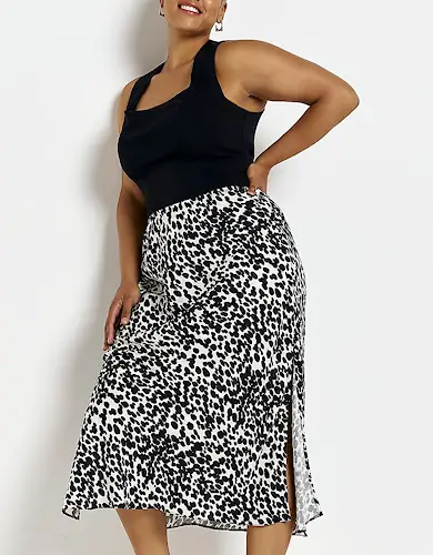 Plus Size Dalmatian Print Midi Skirt