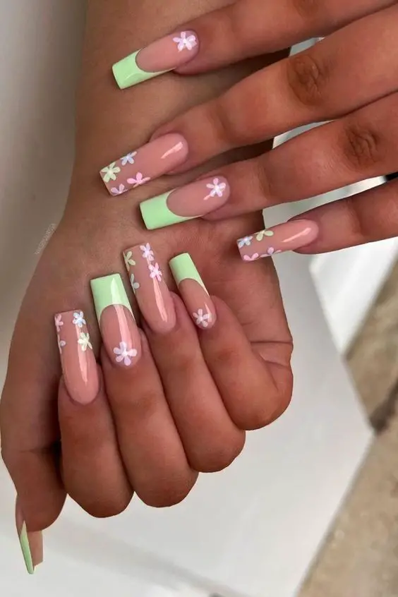 Nude Nails With Cute Nail Art 