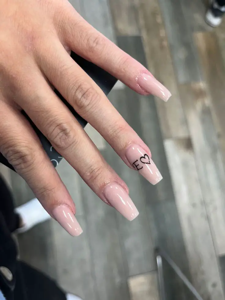 Nude Nails With Letter Art 