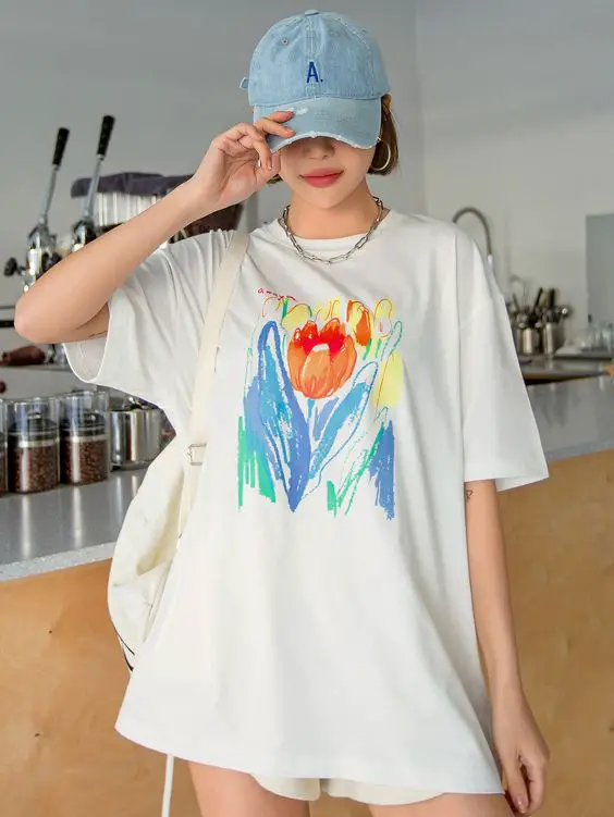 Cute White Tee With Artist Prints