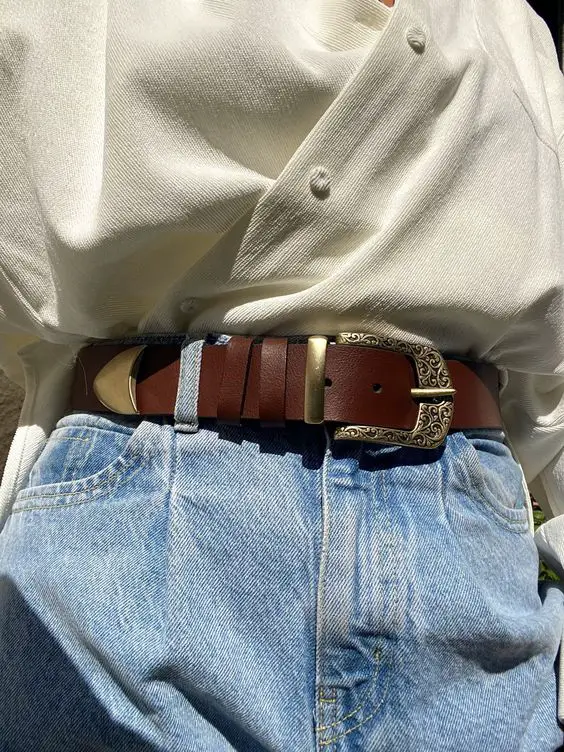High Waisted Jeans With Brown Buckle Belt