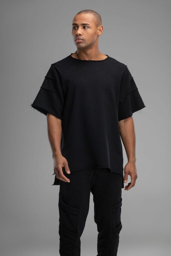 Oversized Shirt All Black Outfit