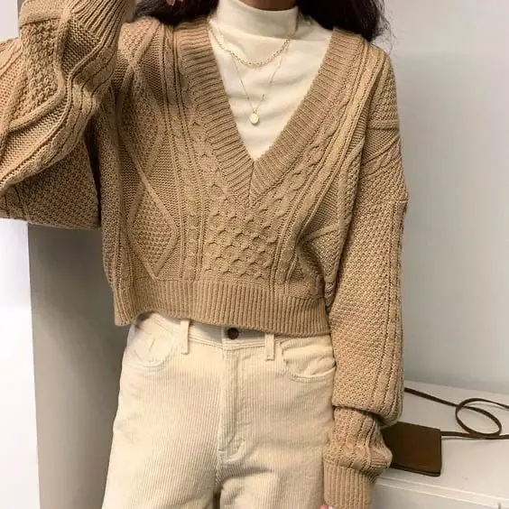 Beige Straight Cut Pants With Turtleneck And Cropped Sweater