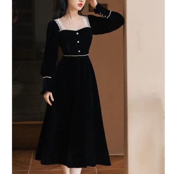 Black Vintage Style Velvet Dress