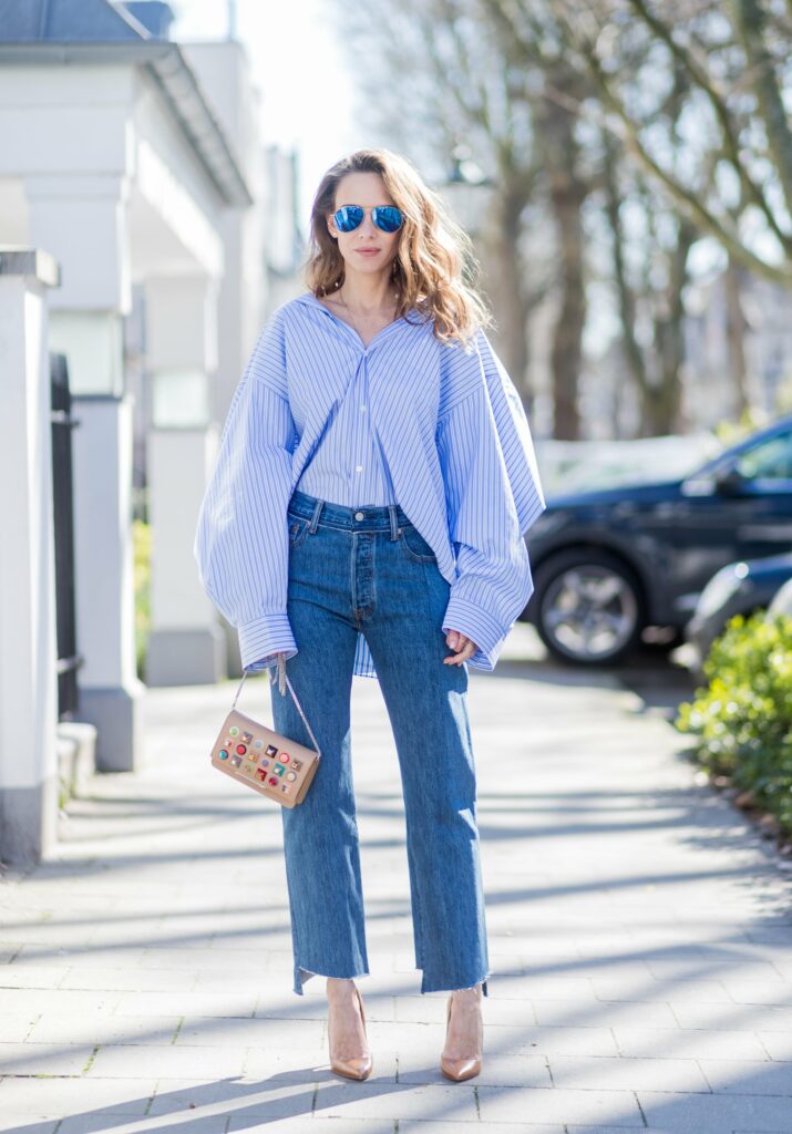Striped Oversized Shirt With Mom Jeans
