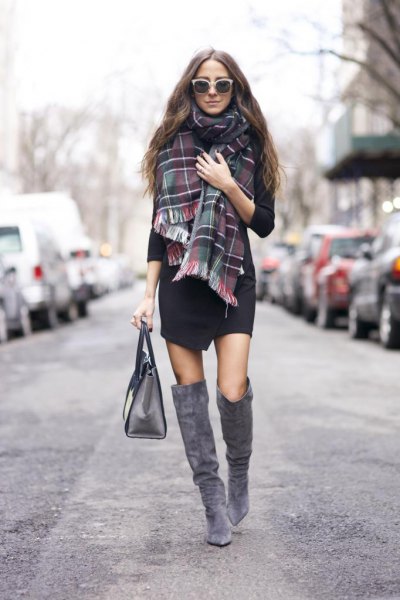 Oversized Wool Scarf With Knee Length Dress