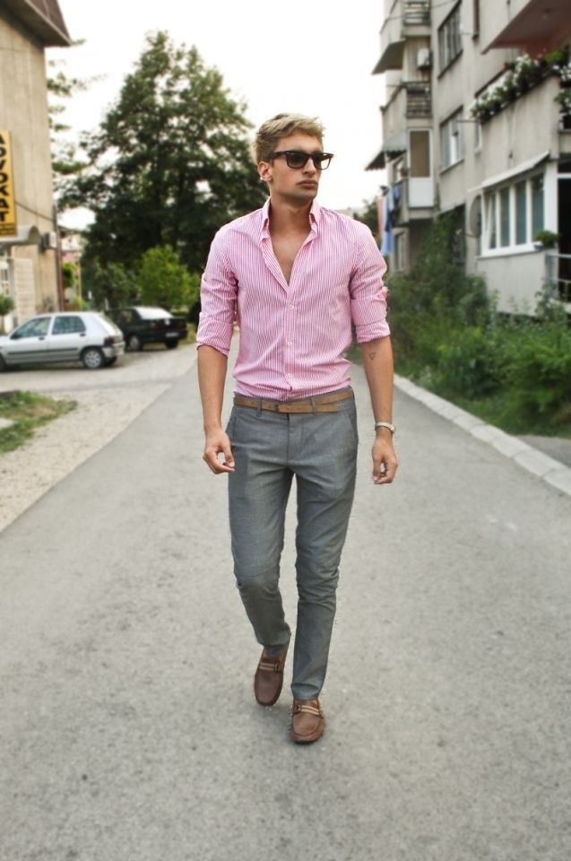 gray pants and pink color